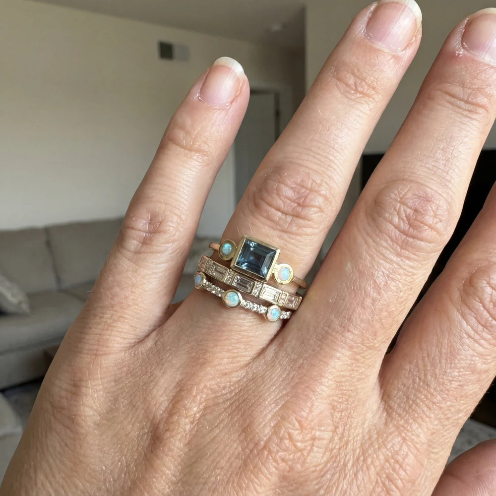 <h4>TRUSTED BY 10,000+ CANADIAN WOMEN ❤️</h4>